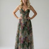 Isela™ | Vestido Maxi Cruzado con Degradado de Color y Tirantes Finos