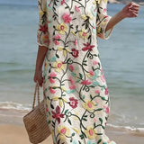 Vestido informal de mujer con estampado floral.