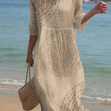 Vestido informal de mujer bordado.