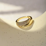 Elegant Gold Ring with Sparkling Stones