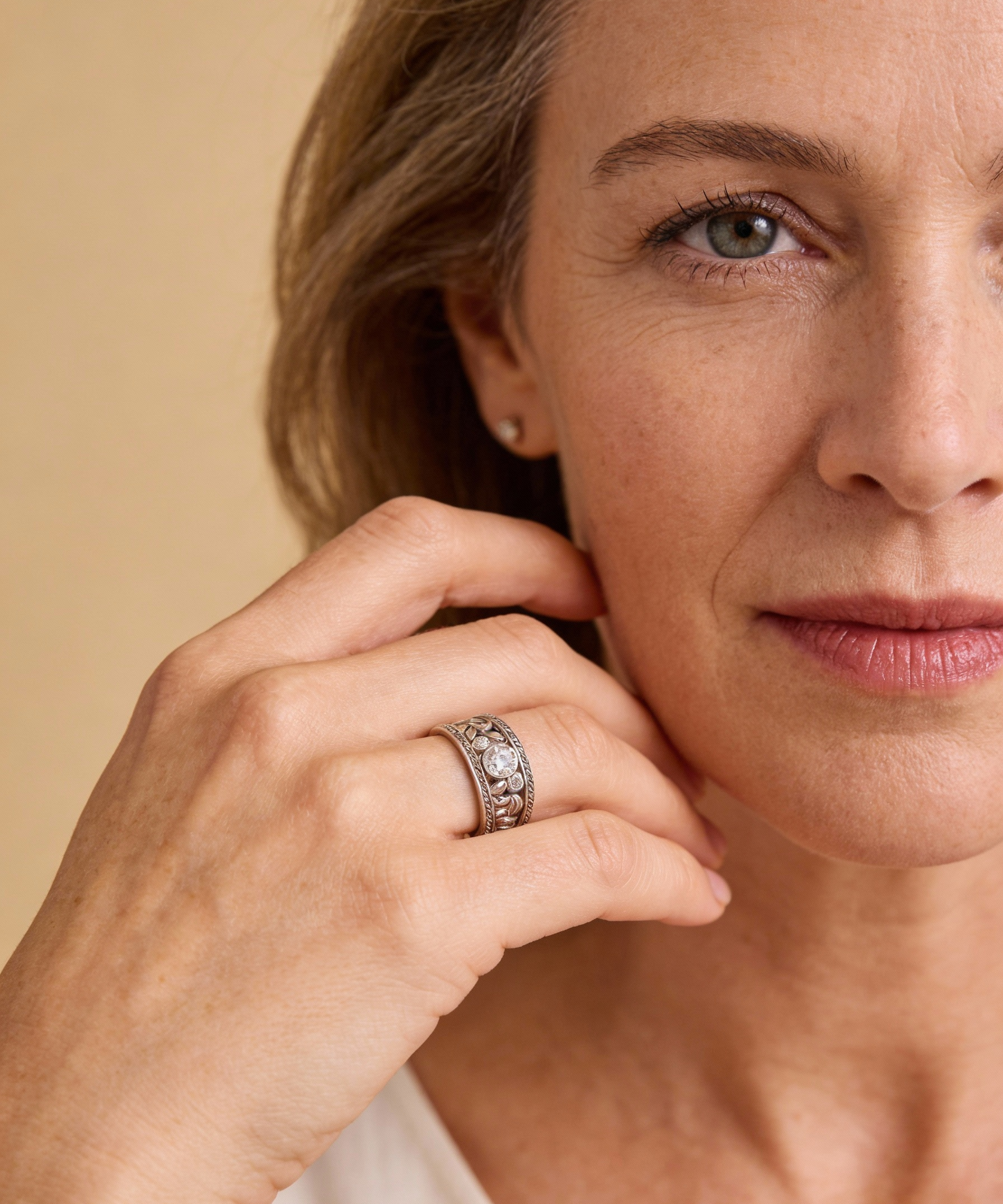 Vintage Silver Cubic Zirconia Ring