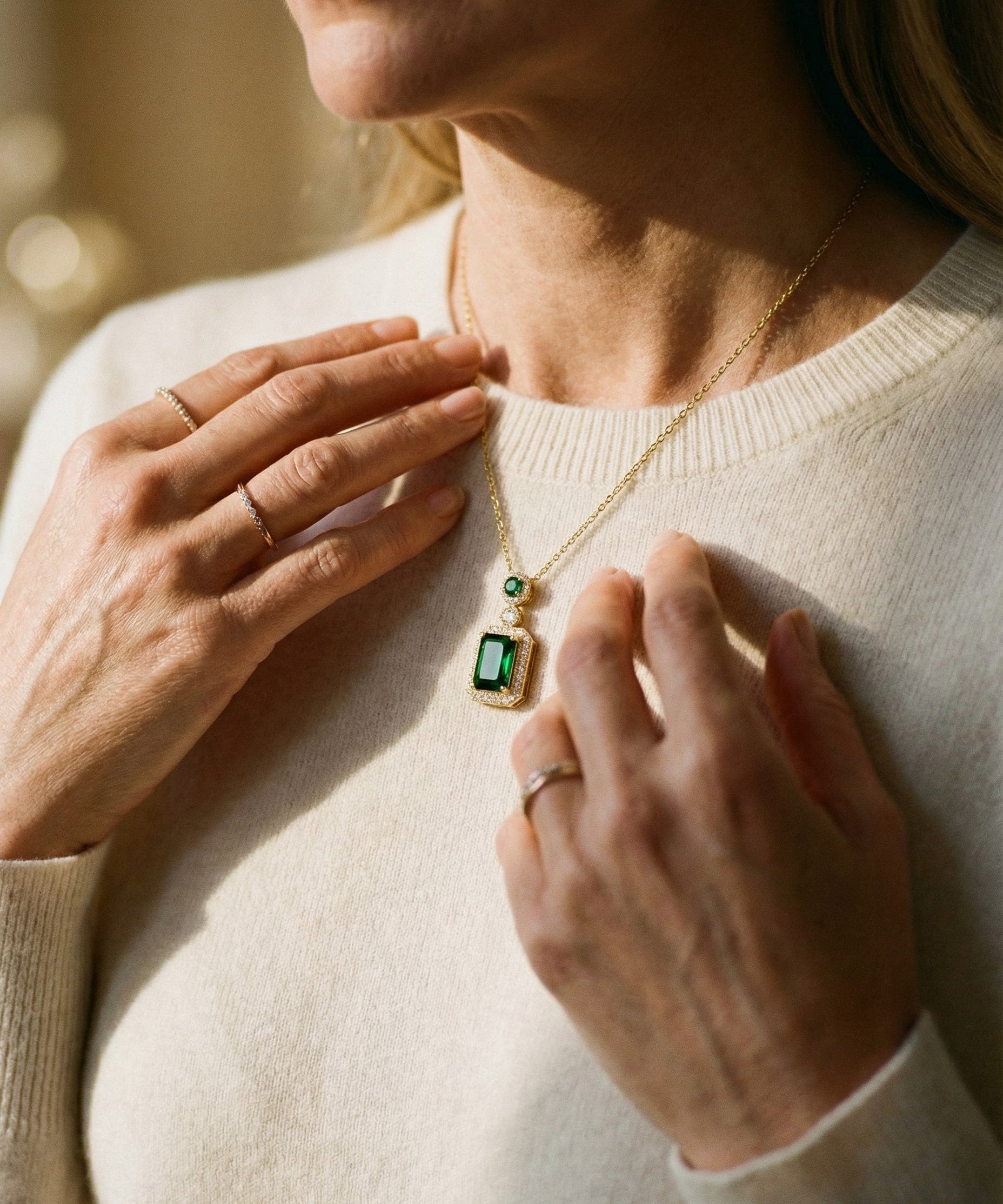 Greta Emerald Stone Necklace