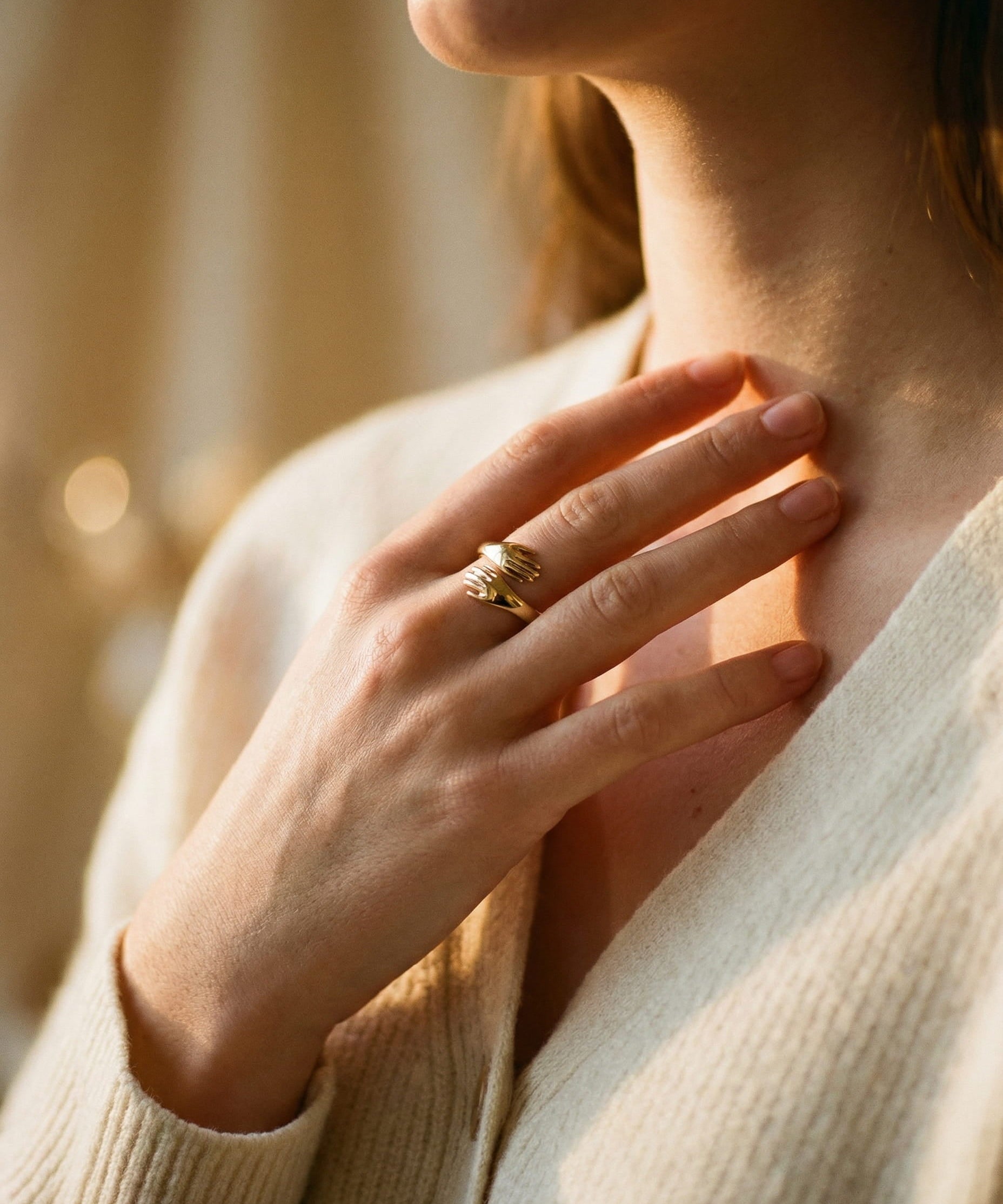 Adjustable Hug Ring