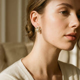 Elegant Sparkling Spiral Pearl Earrings