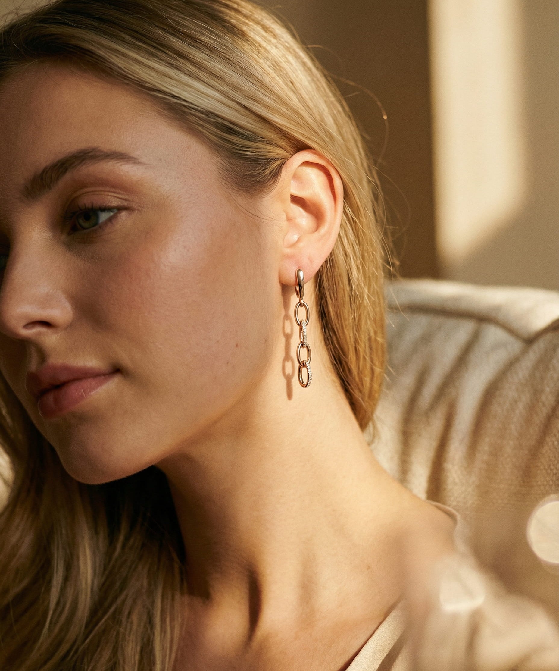 Elegant Gold Sparkling Chain Earrings