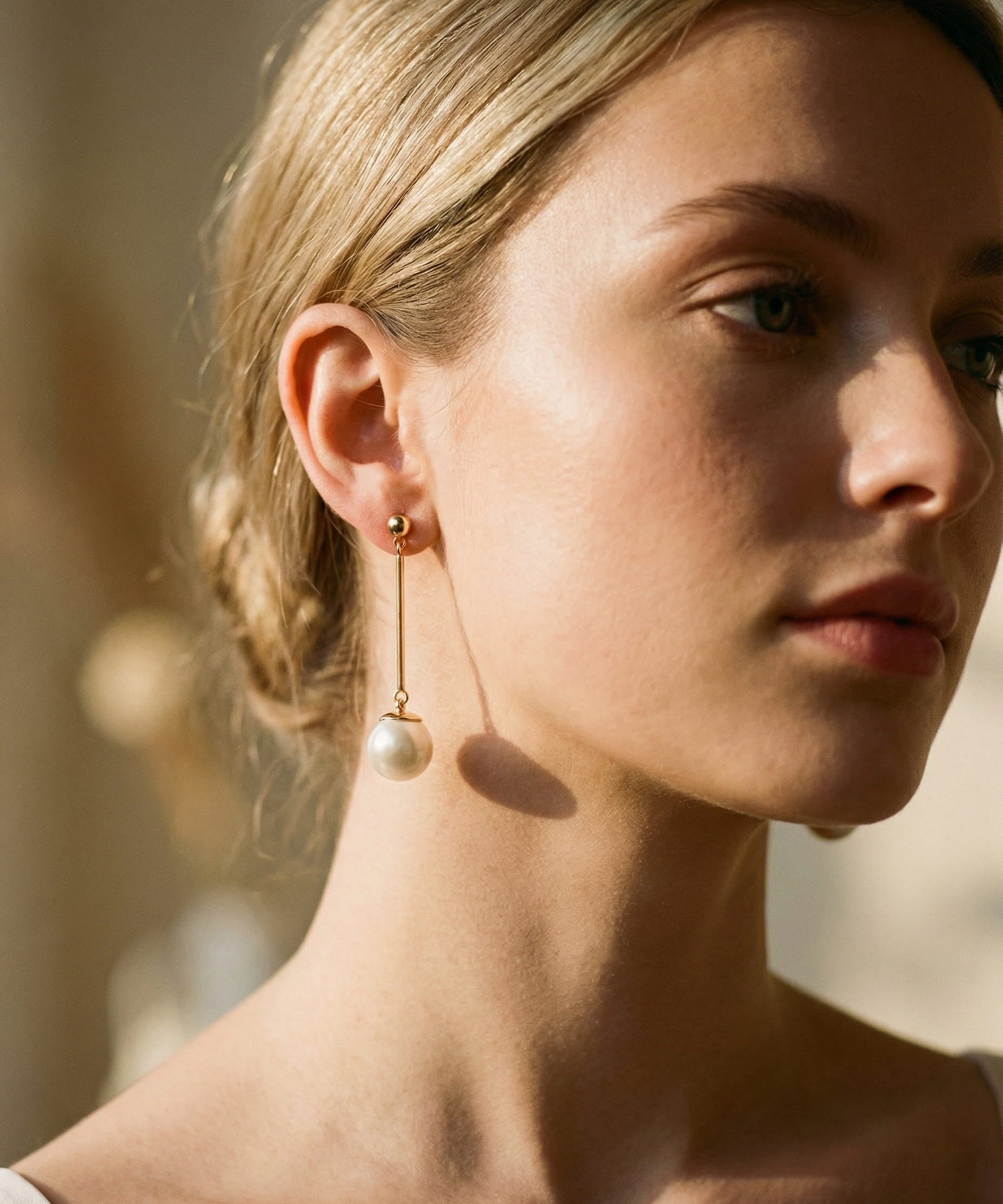 Luxury Hand-Mounted Special Pearl Drop Earrings