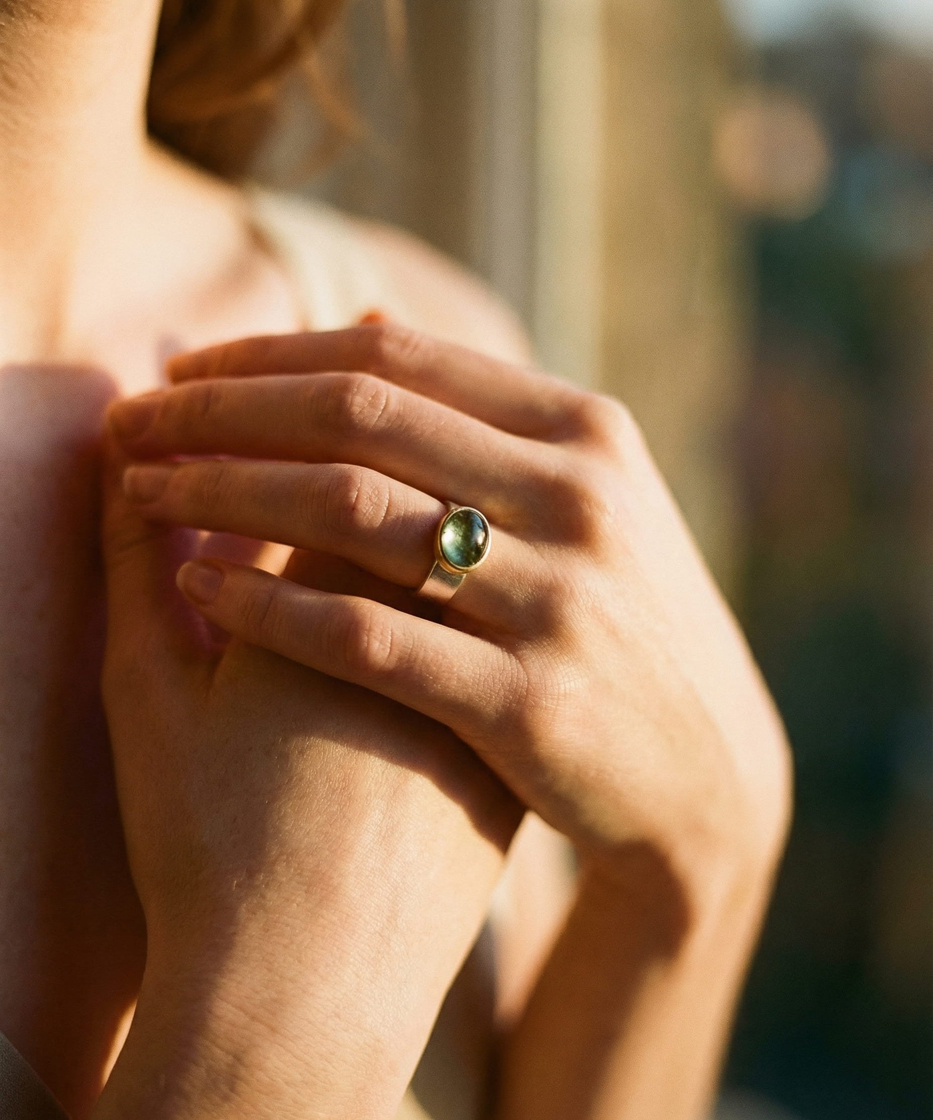 Vintage Green Round Stone Ring