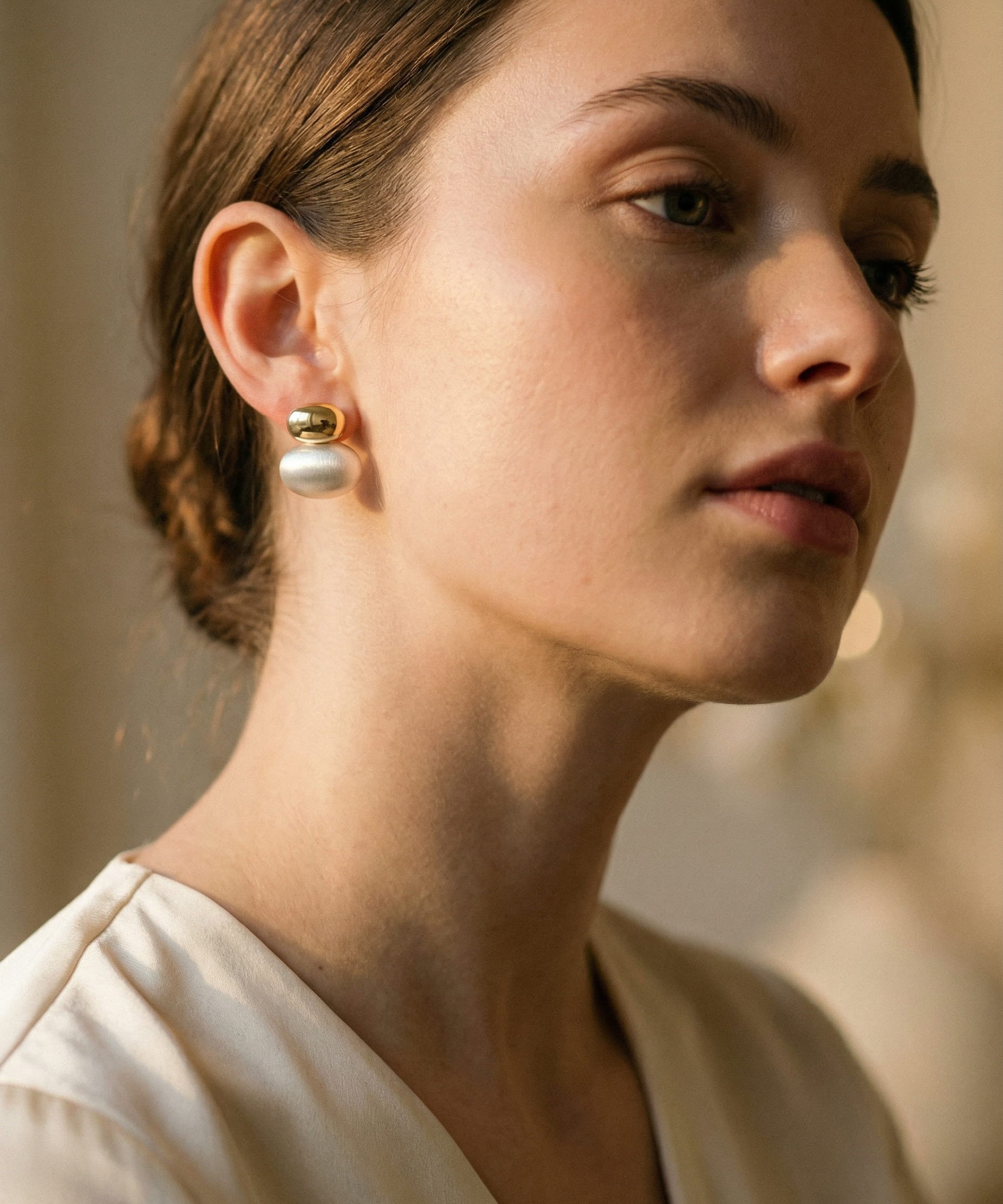 Gold Oval Pearl Earrings