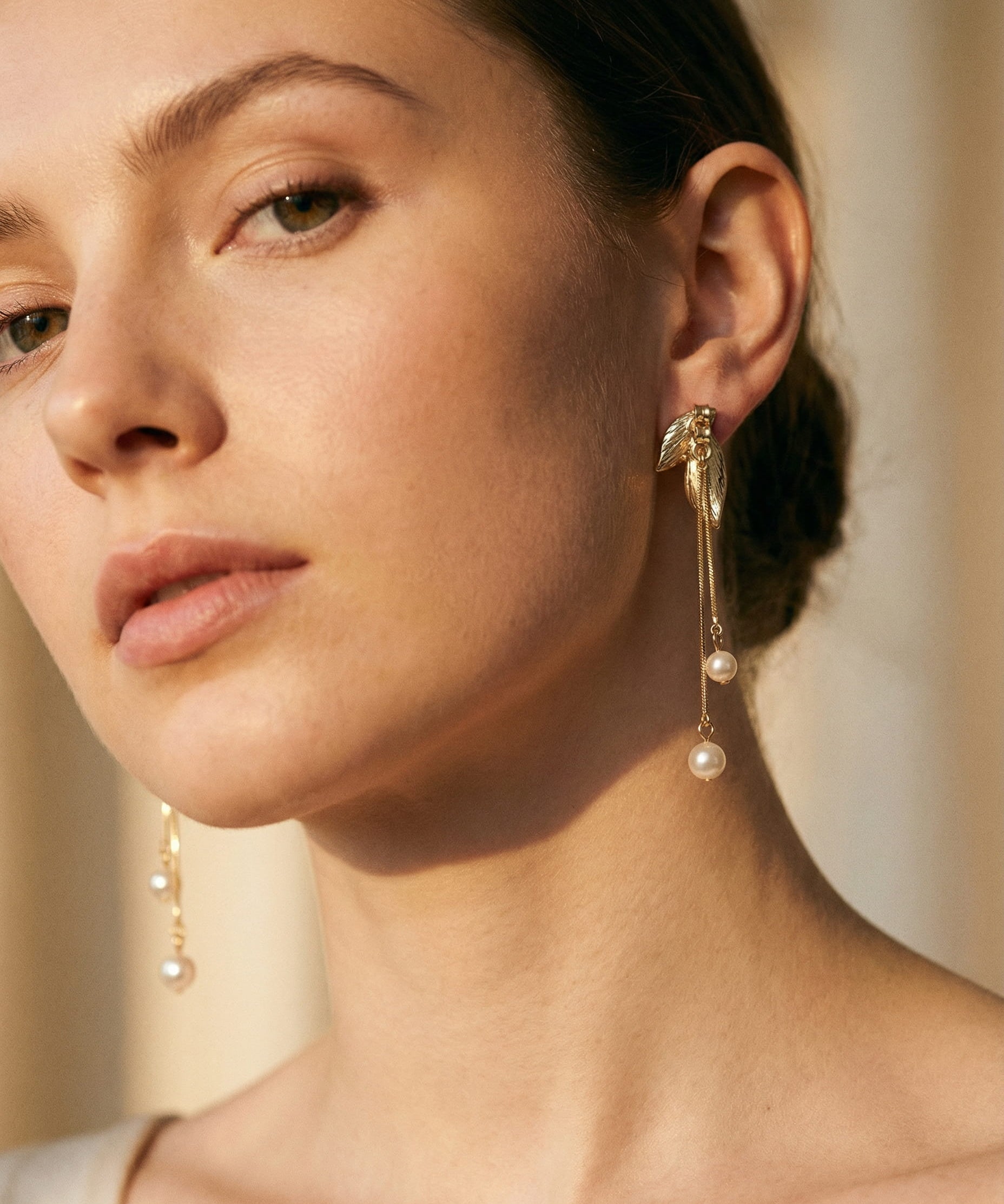 Elegant Leaf-Shaped Pearl Earrings