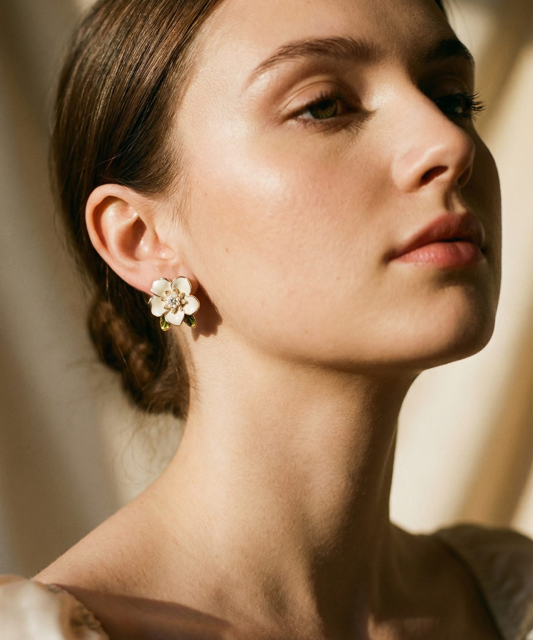 White Gold Earrings with Cubic Zirconia