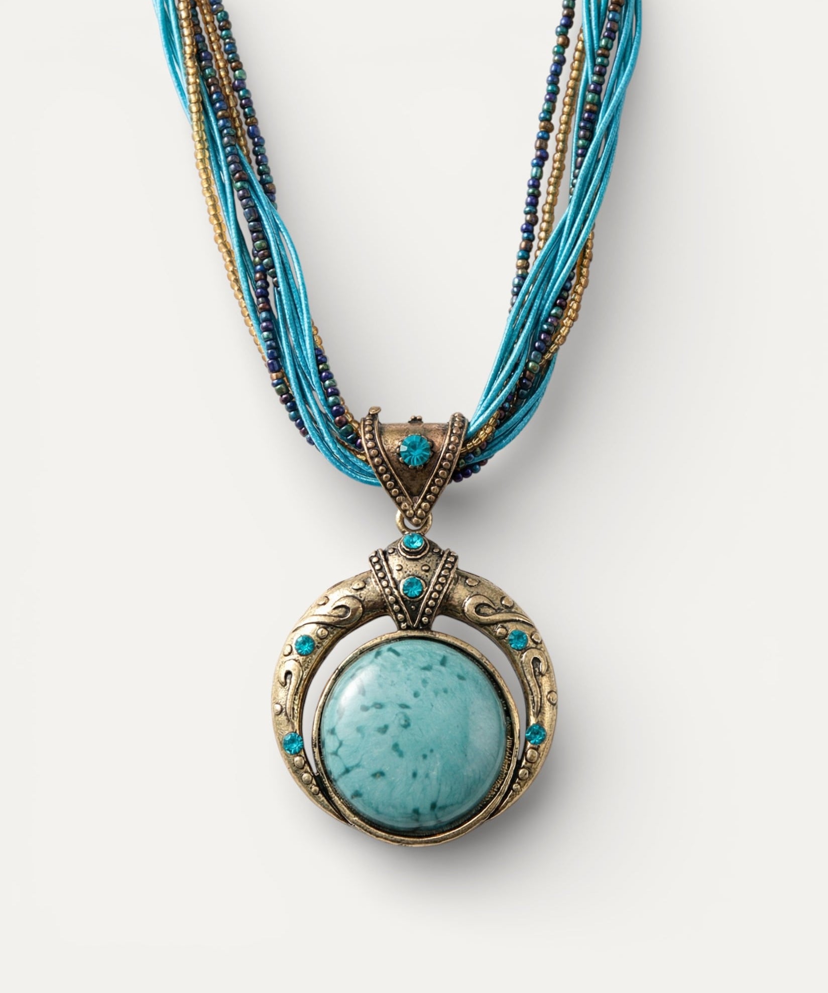 Vintage Ethnic Green Crystal Pendant Necklace