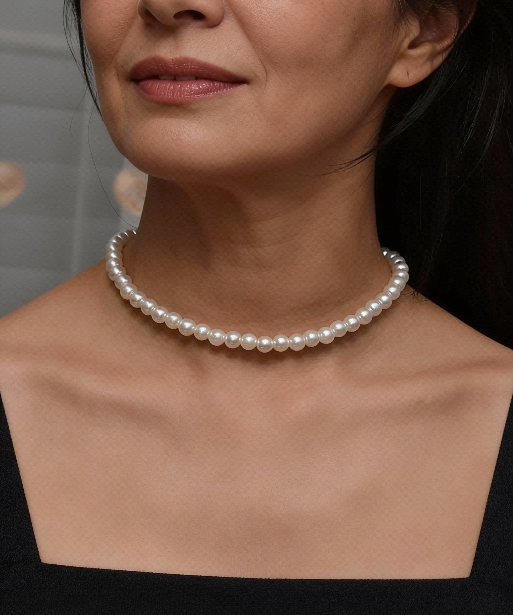 Classic Pearl Necklace