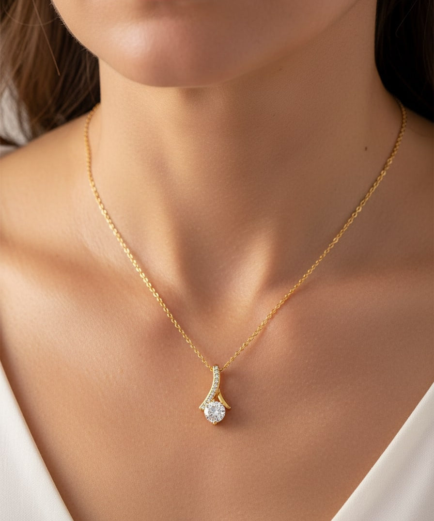 Vintage Gold Cubic Zirconia Necklace