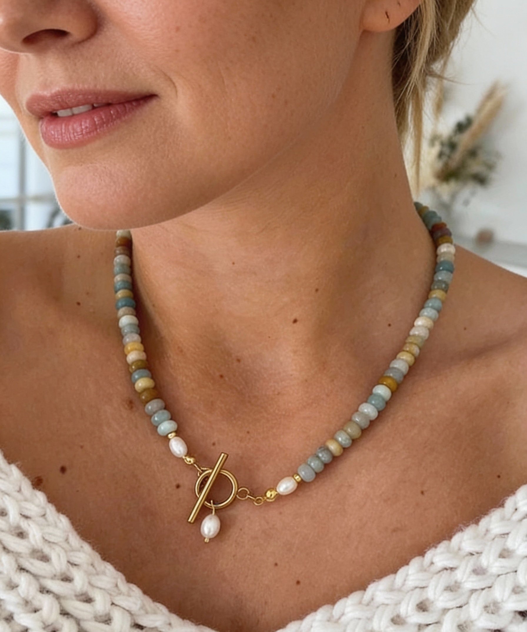 Vintage Gold Stone Necklace
