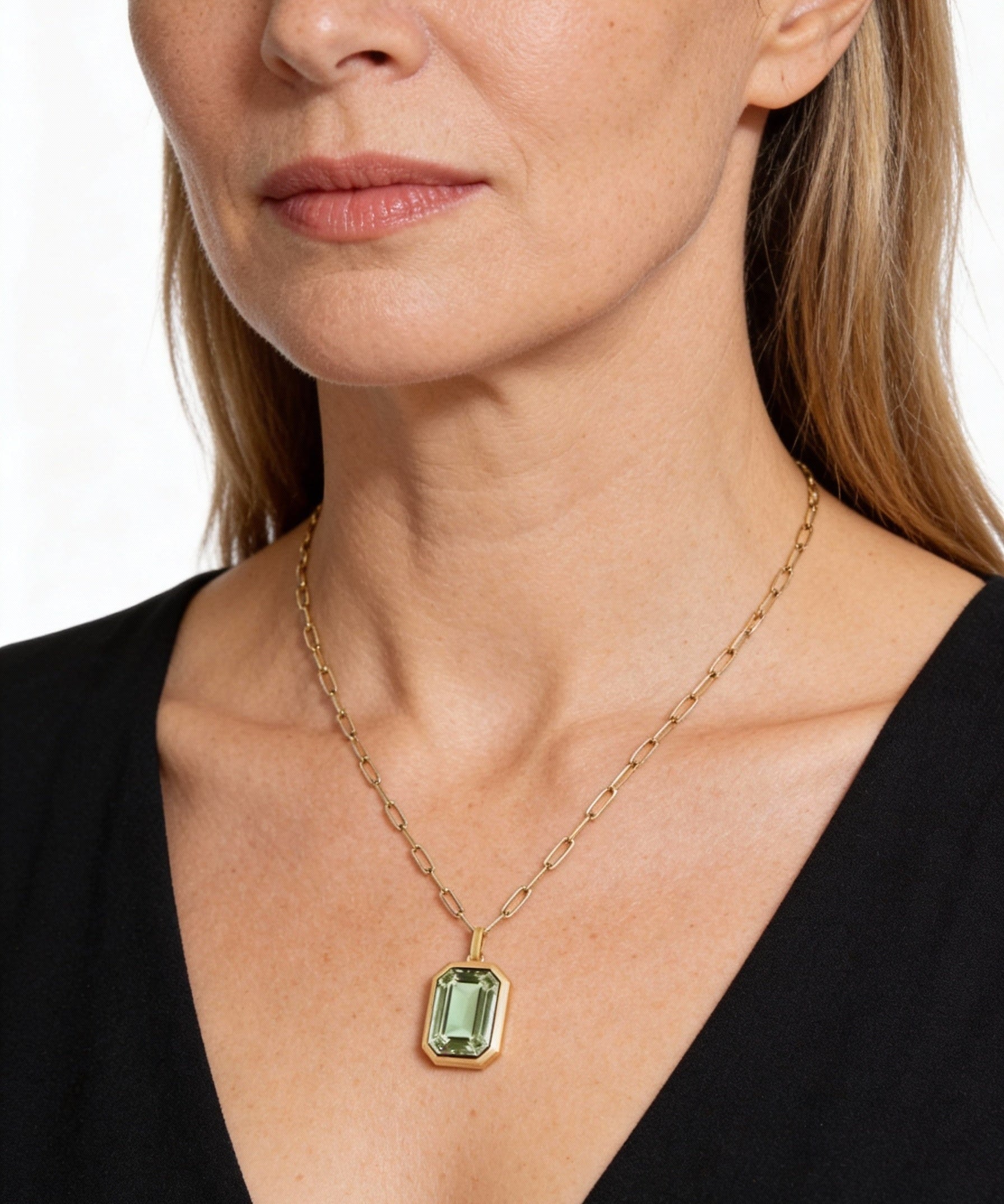 Sophia Emerald Stone Necklace