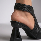 Graciela™ | Sandalia Elegante Trenzada de Tacón Geométrico